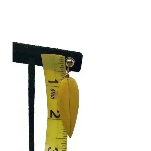 Vintage Earrings Long Yellow Enamel Leaf MCM Clip On Super Ling Drama - Picture 7 of 9